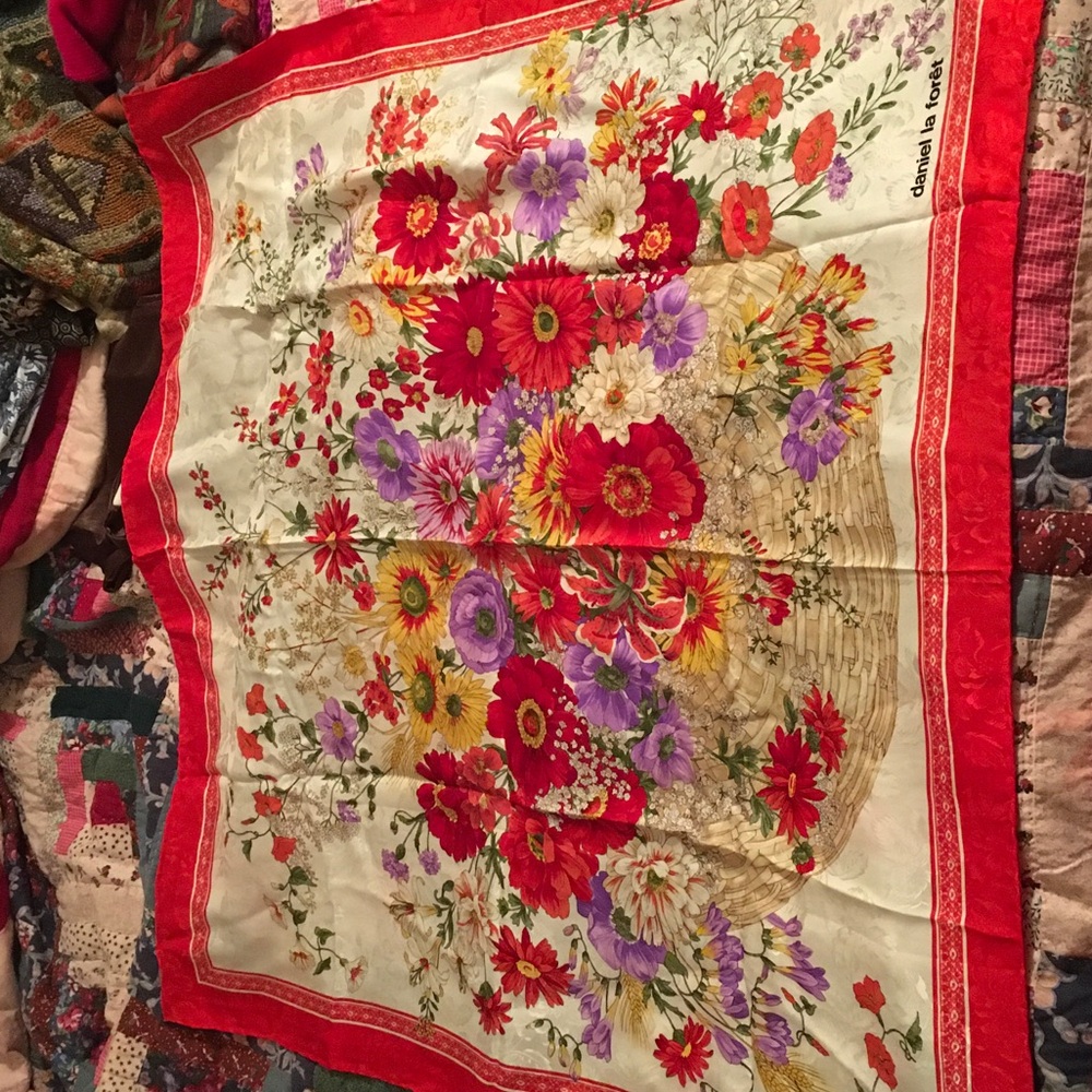 Daniel La foret Vintage silk scarf 34 x 34 inches, Silk
